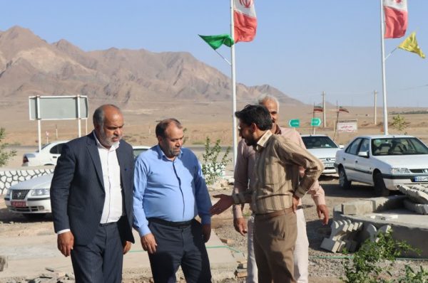 بازدید محمد رضا صباغیان با همراهی معاون فرماندار و بخشدار از روستای پرک شهرستان بهاباد با هدف بررسی مشکلات روستا