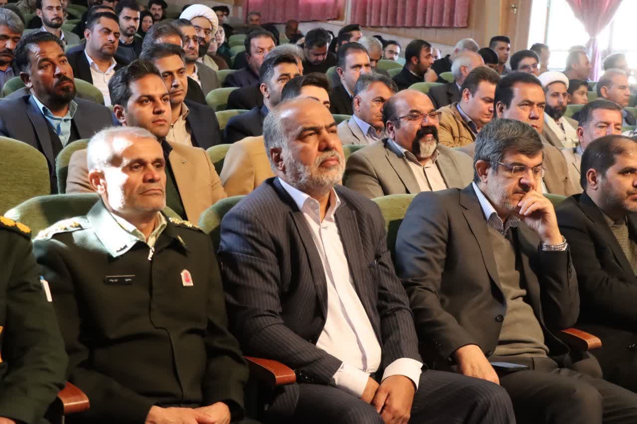 مراسم تکریم و معارفه سرپرست فرمانداری خاتم