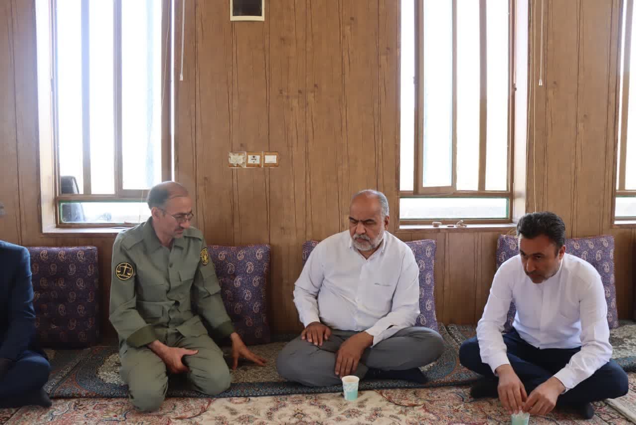 بازدید محمد رضا صباغیان، مدیرکل محیط زیست استان یزد و فرماندار خاتم از منطقه حفاظت‌شده باغ شادی با هدف بررسی ظرفیت‌های سرمایه‌گذاری
