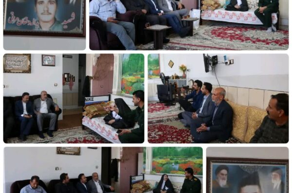 حضور محمد رضا صباغیان با همراهی فرماندار، بخشدار در خانه شهیدان غلامرضا و یدالله دهقان هراتی