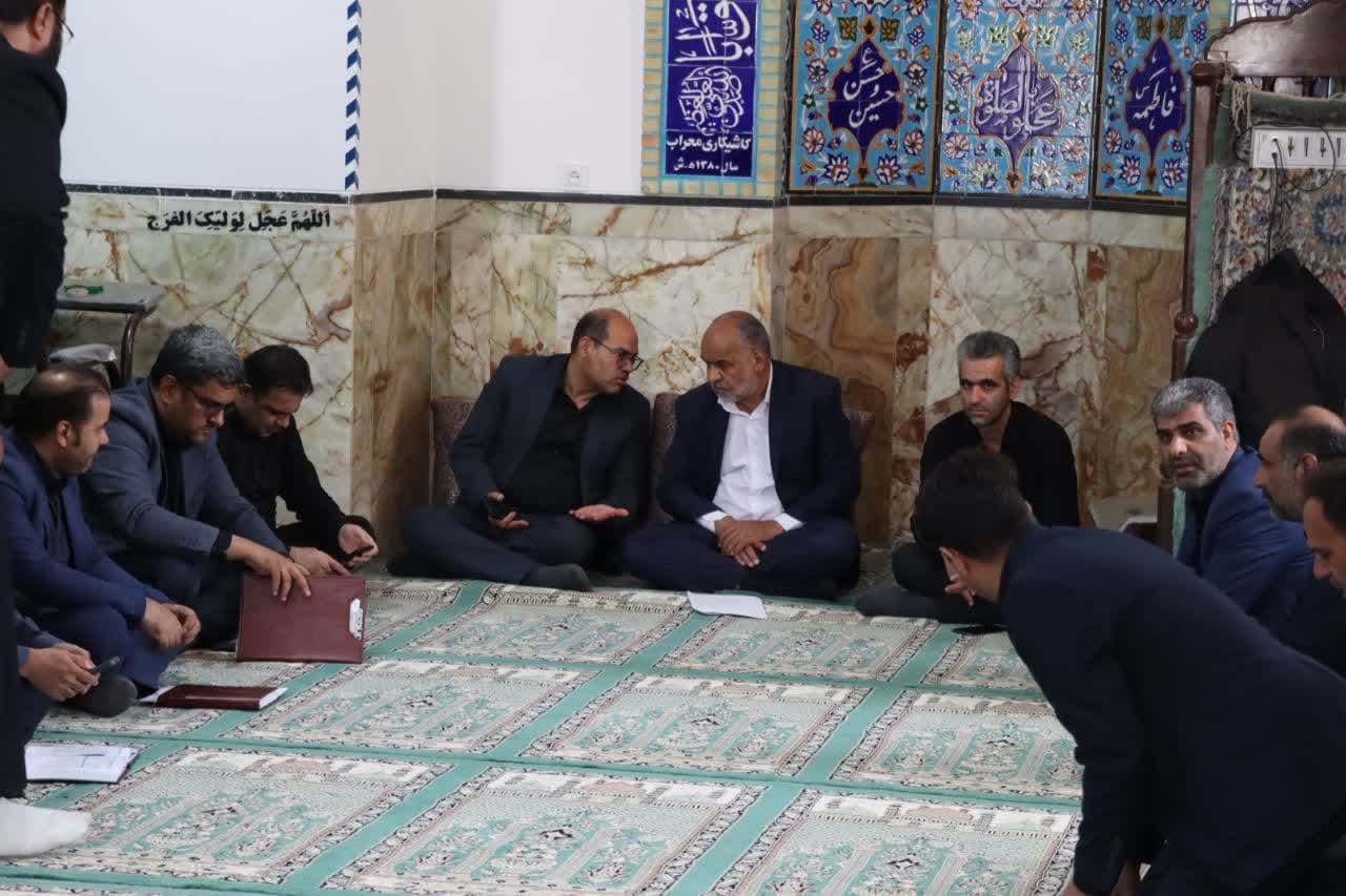 جلسه کارگروه توسعه بخش مرکزی دهستان #ارنان شهرستان #مهریز با هدف بررسی مشکلات و اولویت‌های روستاها
