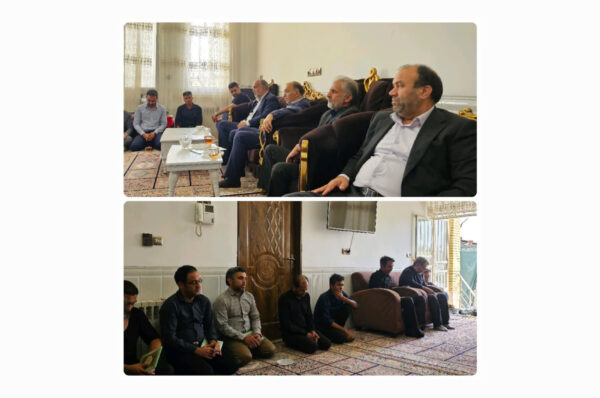 حضور محمد رضا صباغیان در منزل شهید عرفان طالبی و عرض تسلیت به خانواده این شهید والامقام