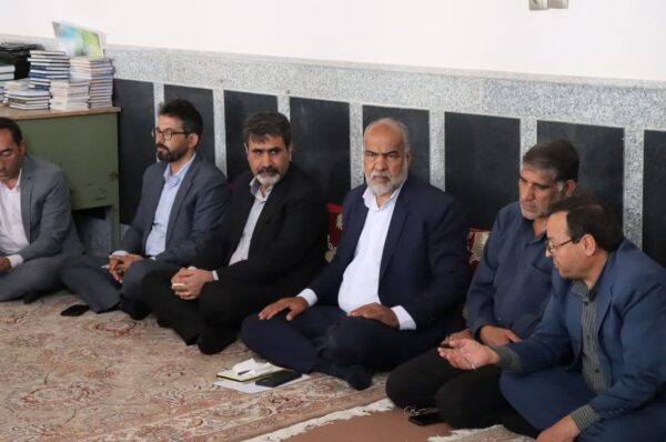 برگزاری جلسه کارگروه توسعه بخش مرکزی شهرستان #ابرکوه با محوریت بررسی مشکلات و اولویت‌های روستاها