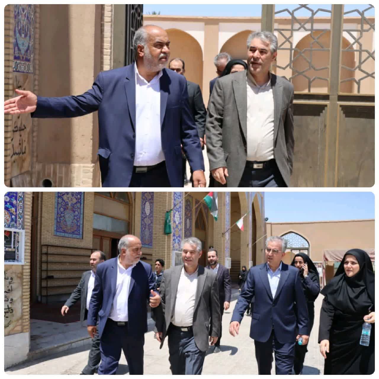 بازدید محمد رضا صباغیان به همراه معاون وزیر میراث فرهنگی، گردشگری و صنایع دستی از مسجد جامع شهرستان بافق