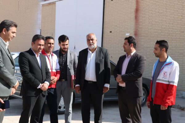 آیین بهره‌برداری از خودروهای عملیاتی جمعیت هلال‌احمر شهرستان خاتم