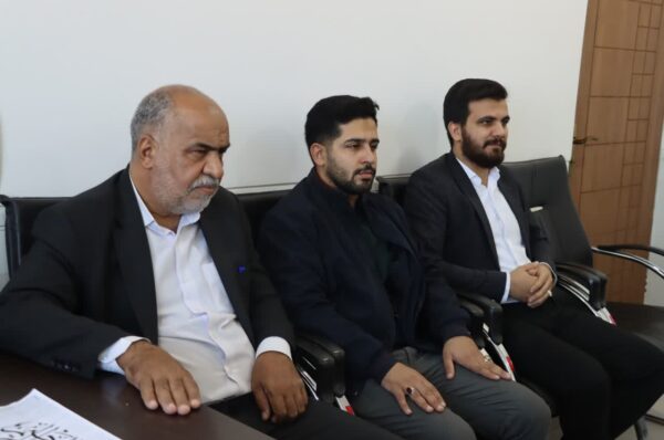 نشست محمدرضا صباغیان با فرماندهی ناحیه بسیج شهرستان بافق