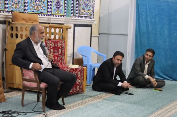 حضور محمدرضا صباغیان در مسجد مهدی منتظر (عج) و برگزاری جلسه پرسش و پاسخ مردمی