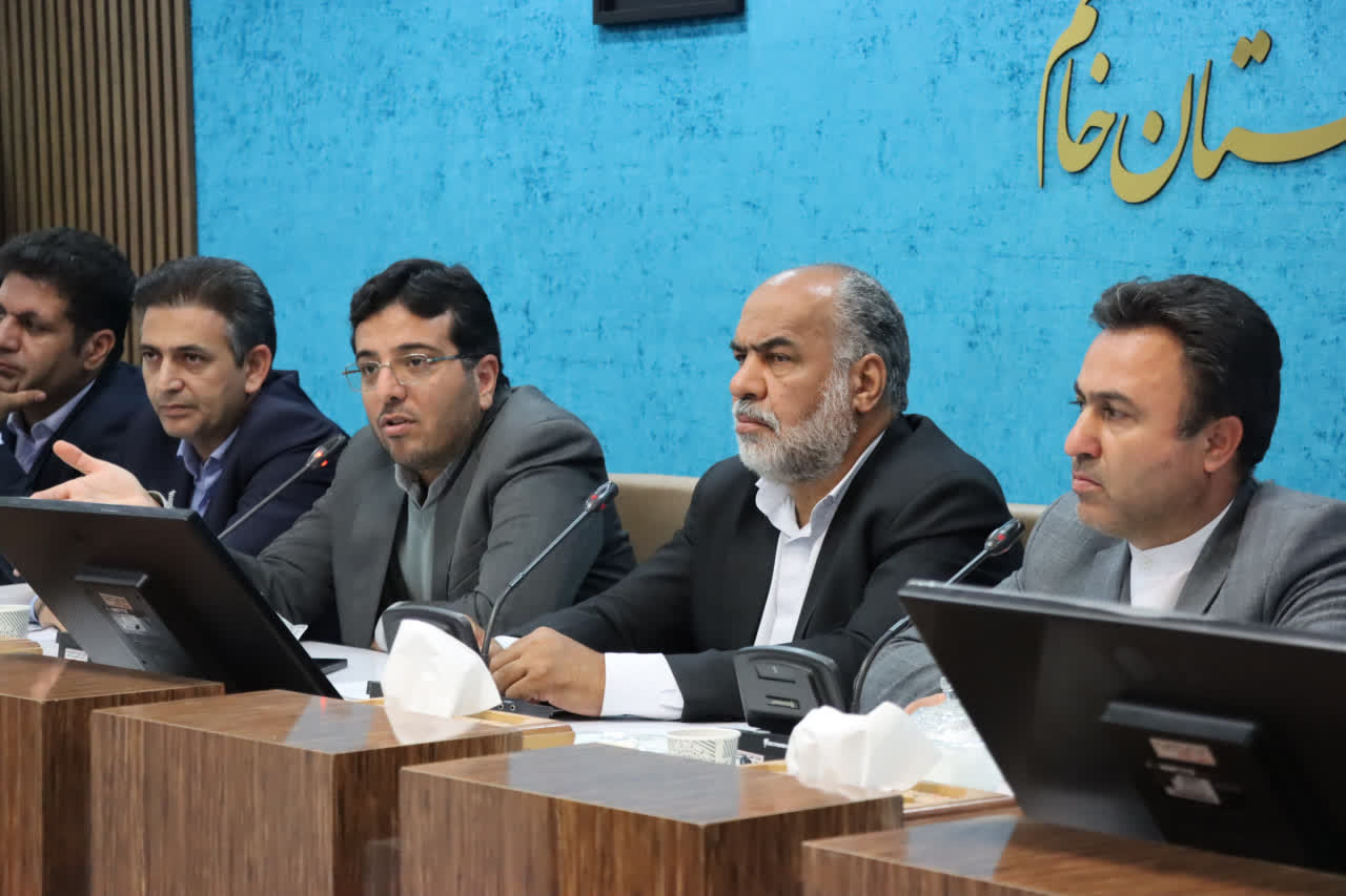 🚨 برگزاری جلسه شورای مسکن در شهرستان خاتم