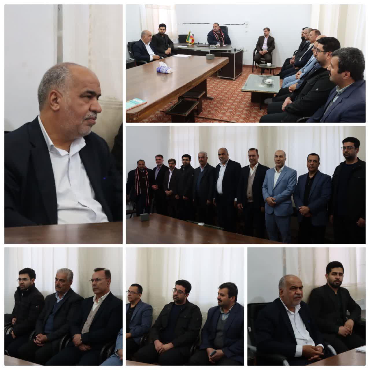 نشست محمدرضا صباغیان با اعضای هیئت نظارت بر انتخابات شهرستان مهریز